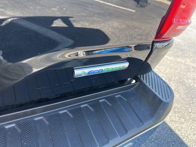 Photo of 2022 Agate Black Metallic Ford F-150