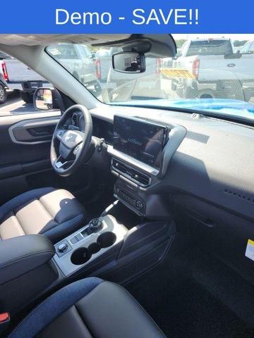 Photo of 2025 Blue Ford Bronco Sport