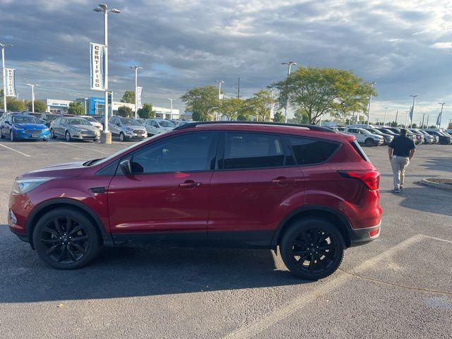 Photo of 2019 Ruby Red Metallic Ford Escape