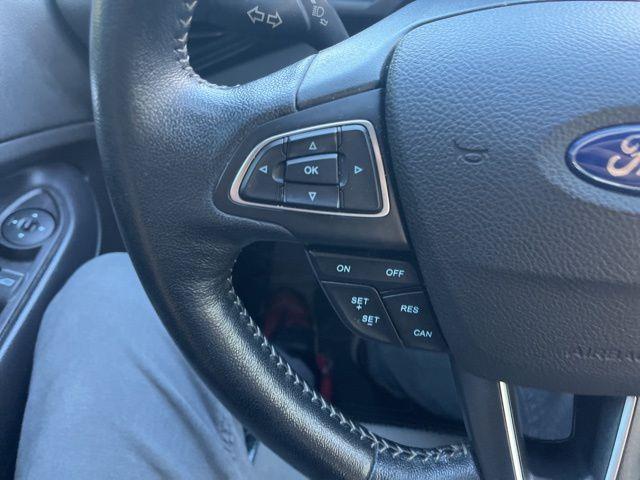 Photo of 2019 Ruby Red Metallic Ford Escape