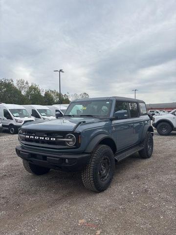 Photo of 2025 Azure Blue Ford Bronco
