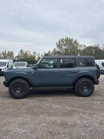 Photo of 2025 Azure Blue Ford Bronco