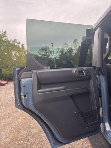 Photo of 2025 Azure Blue Ford Bronco