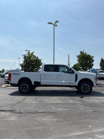 Photo of 2025 Oxford White Ford F-350