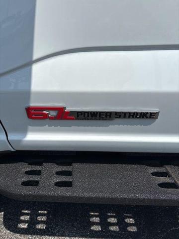 Photo of 2025 Oxford White Ford F-350