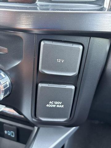 Photo of 2025 Oxford White Ford F-350