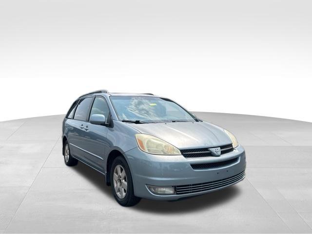 2004 Toyota Sienna