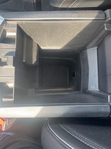 Photo of 2022 Carbonized Gray Metallic Ford Edge