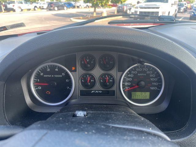 Photo of 2004 Bright Red Clearcoat Ford F-150