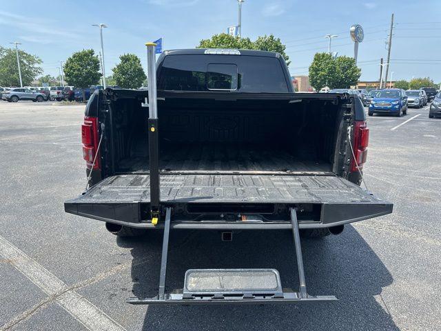 Photo of 2017 Shadow Black Ford F-150