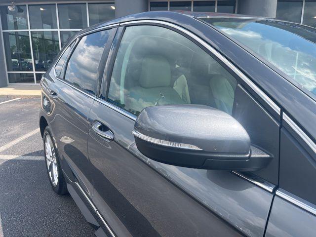Photo of 2024 Carbonized Gray Metallic Ford Edge