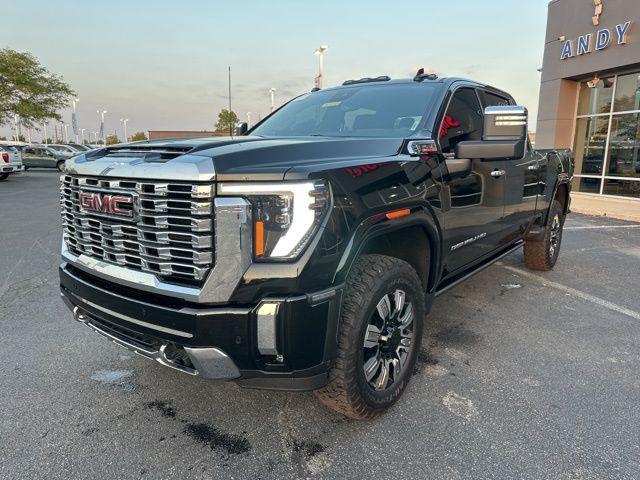 Photo of 2024 Onyx Black GMC Sierra 2500