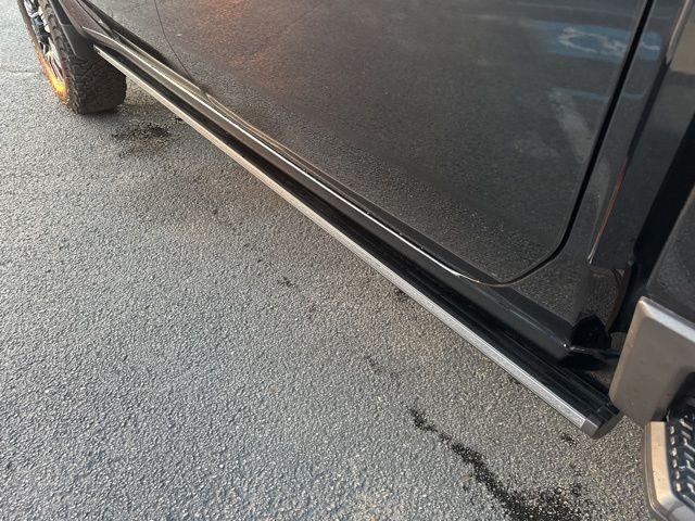 Photo of 2024 Onyx Black GMC Sierra 2500