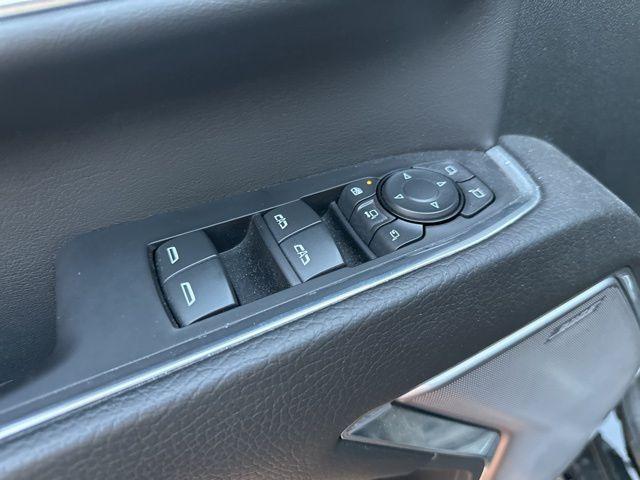 Photo of 2024 Onyx Black GMC Sierra 2500