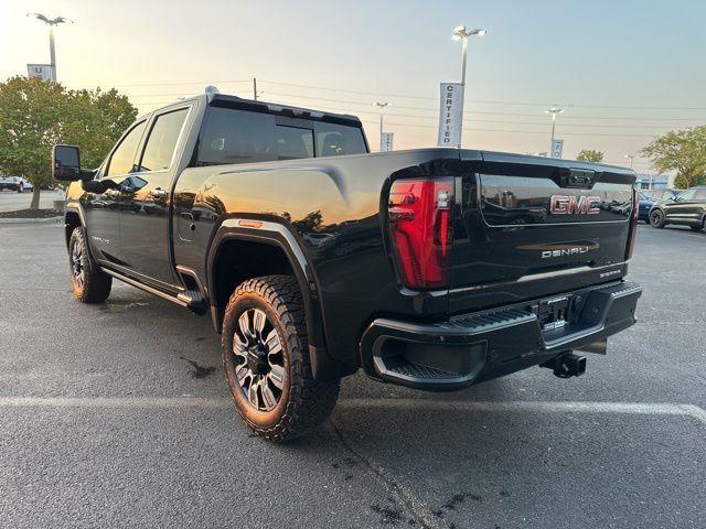 Photo of 2024 Onyx Black GMC Sierra 2500