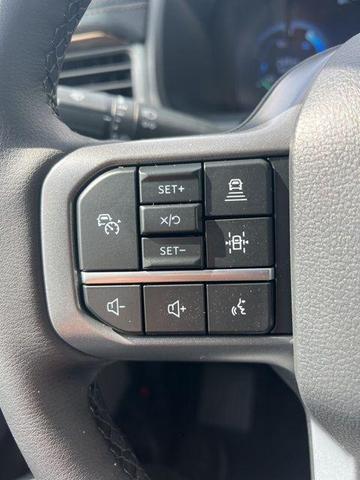 Photo of 2025 White Ford F-150 Lightning