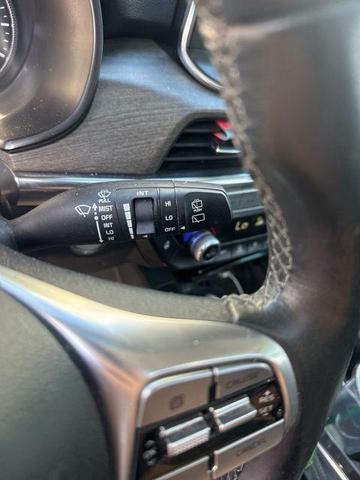 Photo of 2022 Glacial White Pearl Kia Telluride