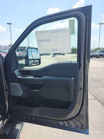 Photo of 2025 Gray Ford F-350