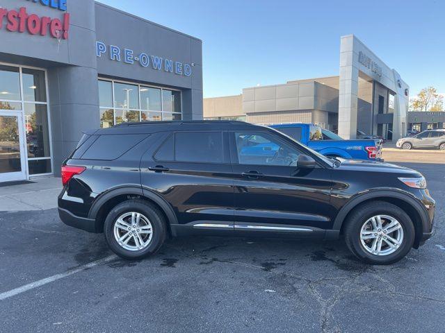 Photo of 2020 Agate Black Metallic Ford Explorer