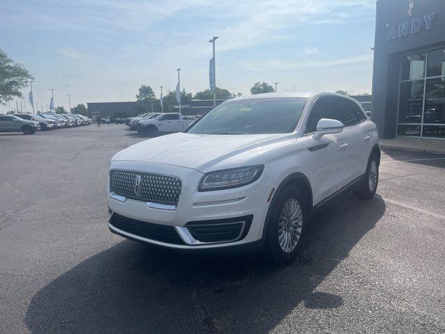 Photo of 2019 White Platinum Lincoln Nautilus