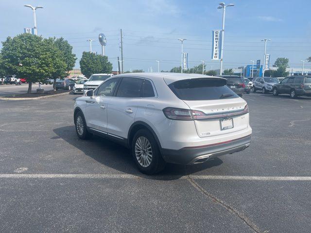 Photo of 2019 White Platinum Lincoln Nautilus