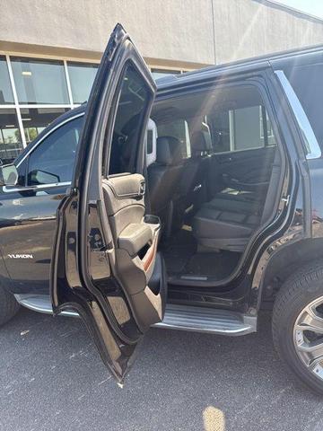 Photo of 2018 Onyx Black GMC Yukon