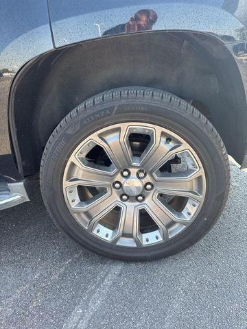 Photo of 2018 Onyx Black GMC Yukon