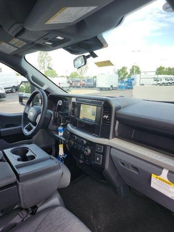 Photo of 2025 Gray Ford F-250