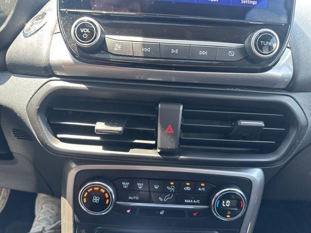 Photo of 2021 Moondust Silver Metallic Ford EcoSport