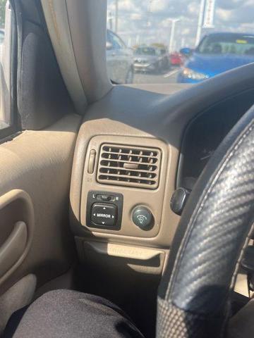 Photo of 2001 Sandrift Metallic Toyota Corolla