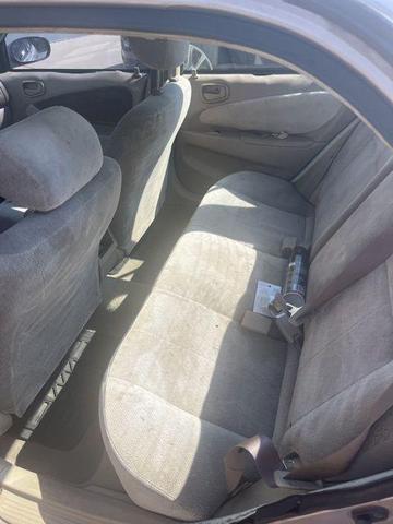 Photo of 2001 Sandrift Metallic Toyota Corolla