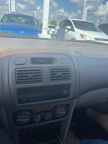 Photo of 2001 Sandrift Metallic Toyota Corolla