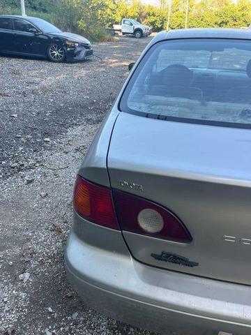Photo of 2001 Sandrift Metallic Toyota Corolla