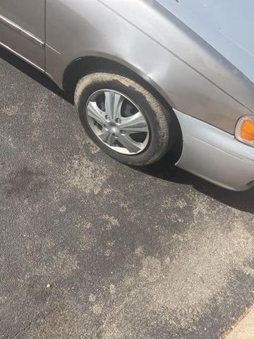 Photo of 2001 Sandrift Metallic Toyota Corolla