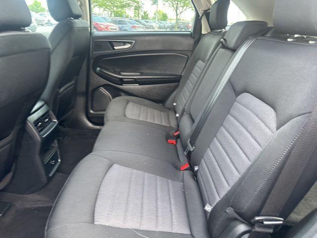 Photo of 2022 Agate Black Metallic Ford Edge