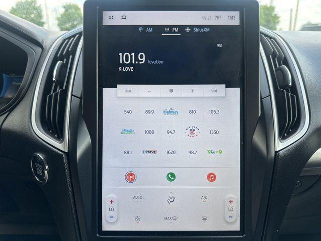 Photo of 2022 Agate Black Metallic Ford Edge