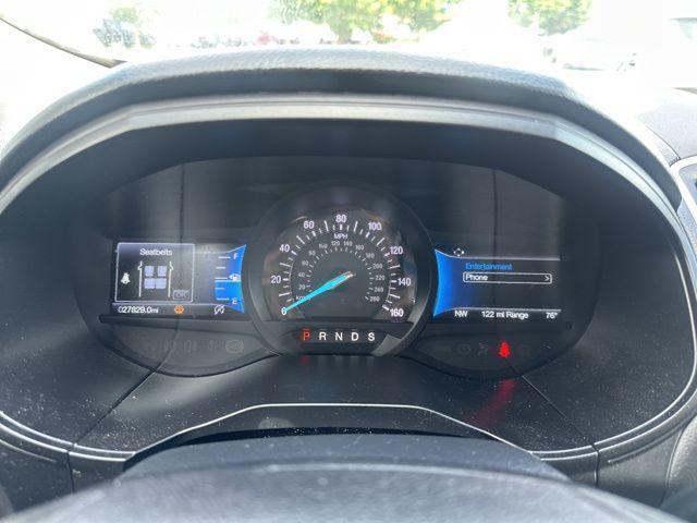 Photo of 2022 Agate Black Metallic Ford Edge
