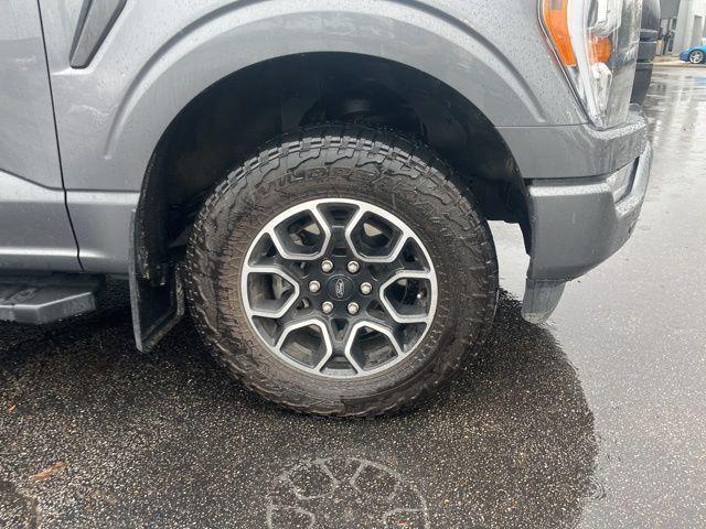 Photo of 2022 Carbonized Gray Metallic Ford F-150