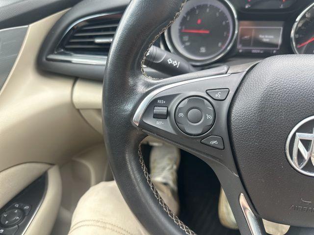 Photo of 2018 Pearl Metallic Buick Regal Sportback