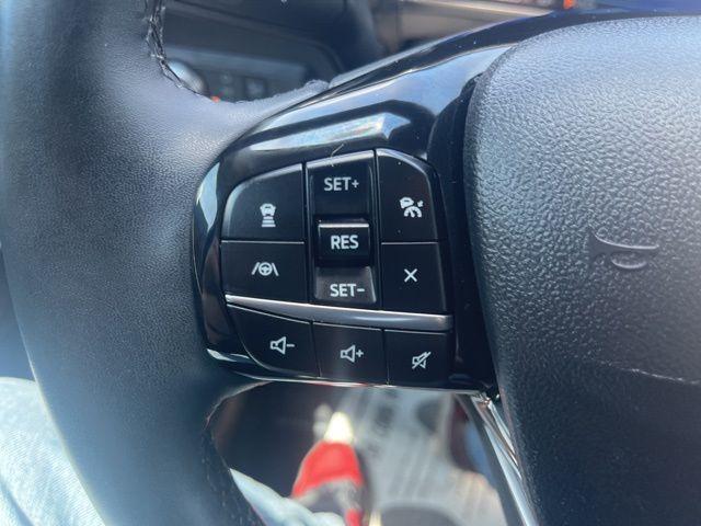 Photo of 2021 Gray Metallic Ford Escape