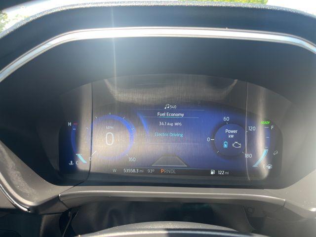 Photo of 2021 Gray Metallic Ford Escape