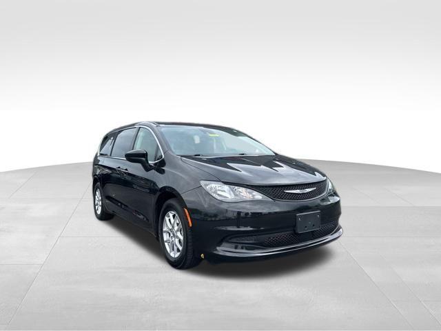 2023 Chrysler Voyager
