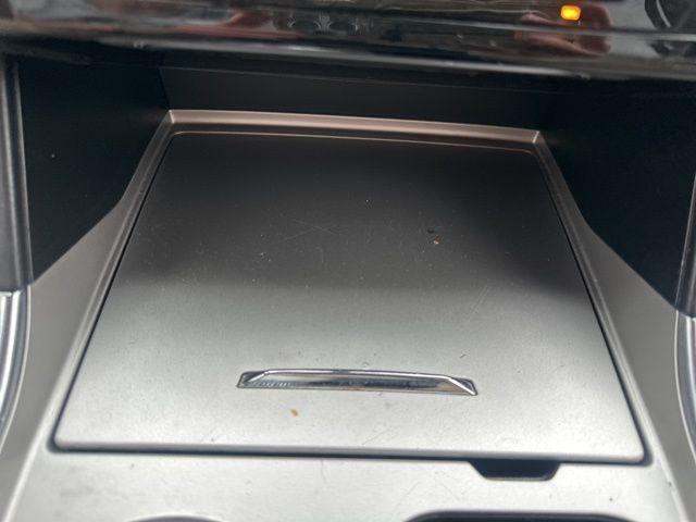Photo of 2023 Rapid Red Metallic Tinted Clearcoat Ford Explorer