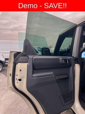 Photo of 2025 Desert Sand Ford Bronco