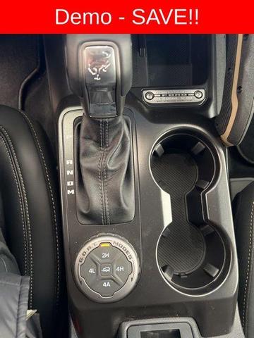 Photo of 2025 Desert Sand Ford Bronco