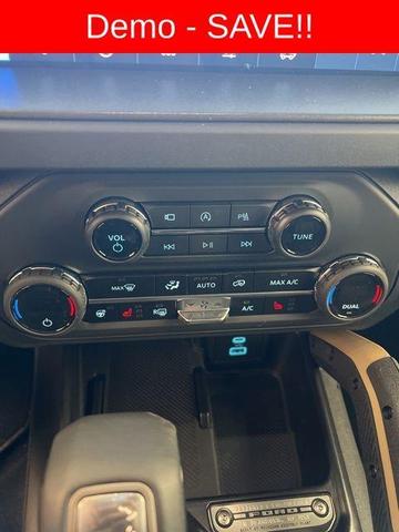 Photo of 2025 Desert Sand Ford Bronco
