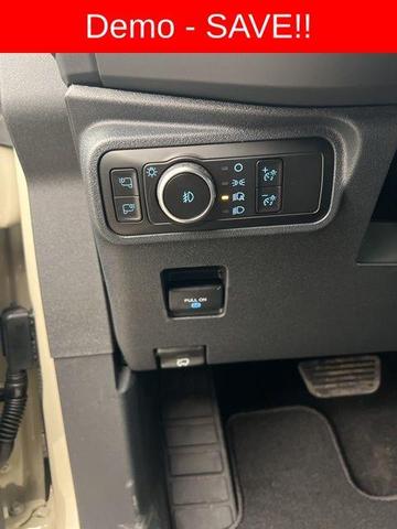 Photo of 2025 Desert Sand Ford Bronco