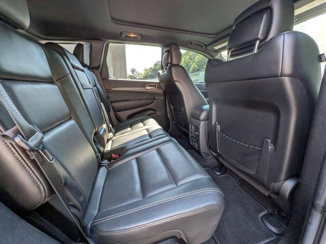 Photo of 2014 Silver Jeep Grand Cherokee