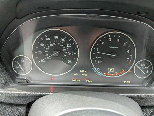 Photo of 2015 White BMW 328 Gran Turismo