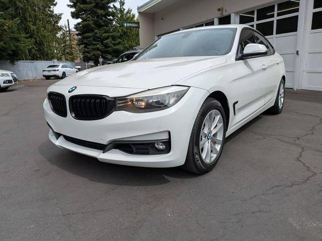 Photo of 2015 White BMW 328 Gran Turismo